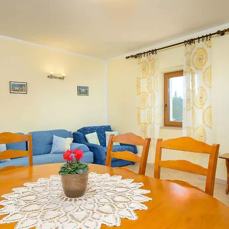 Apartament In Segotic - Istrien 11348 Segotici